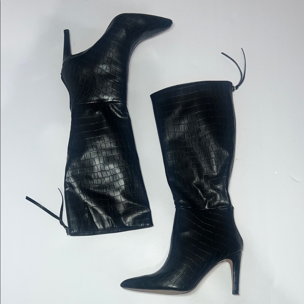 Fashion Nova Women’s Black Croc-Embossed Heeled Boots size 7 - Picture 1 of 8